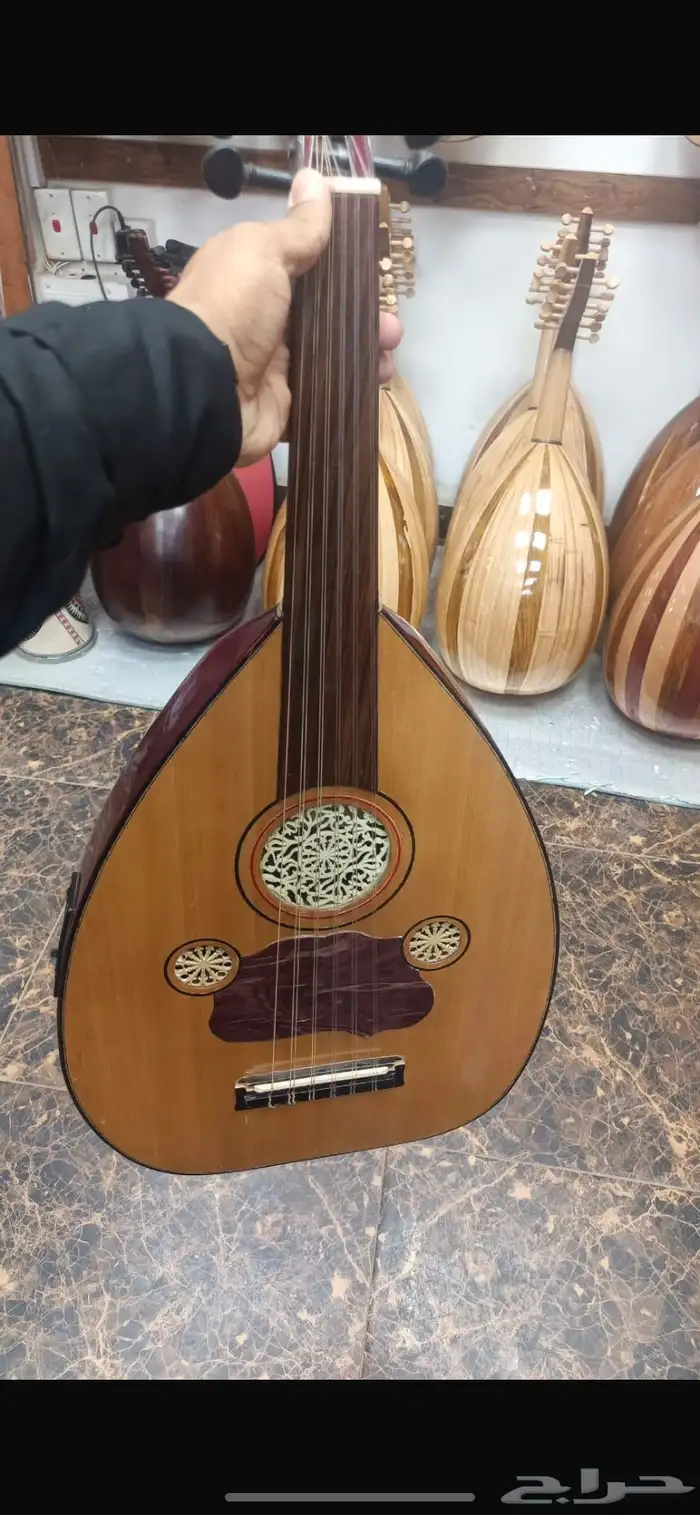 عود موسيقي 0