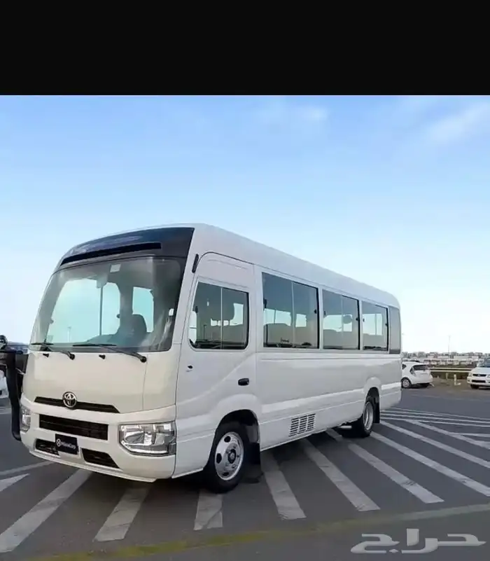 لدينا حافلات للأيجار 0