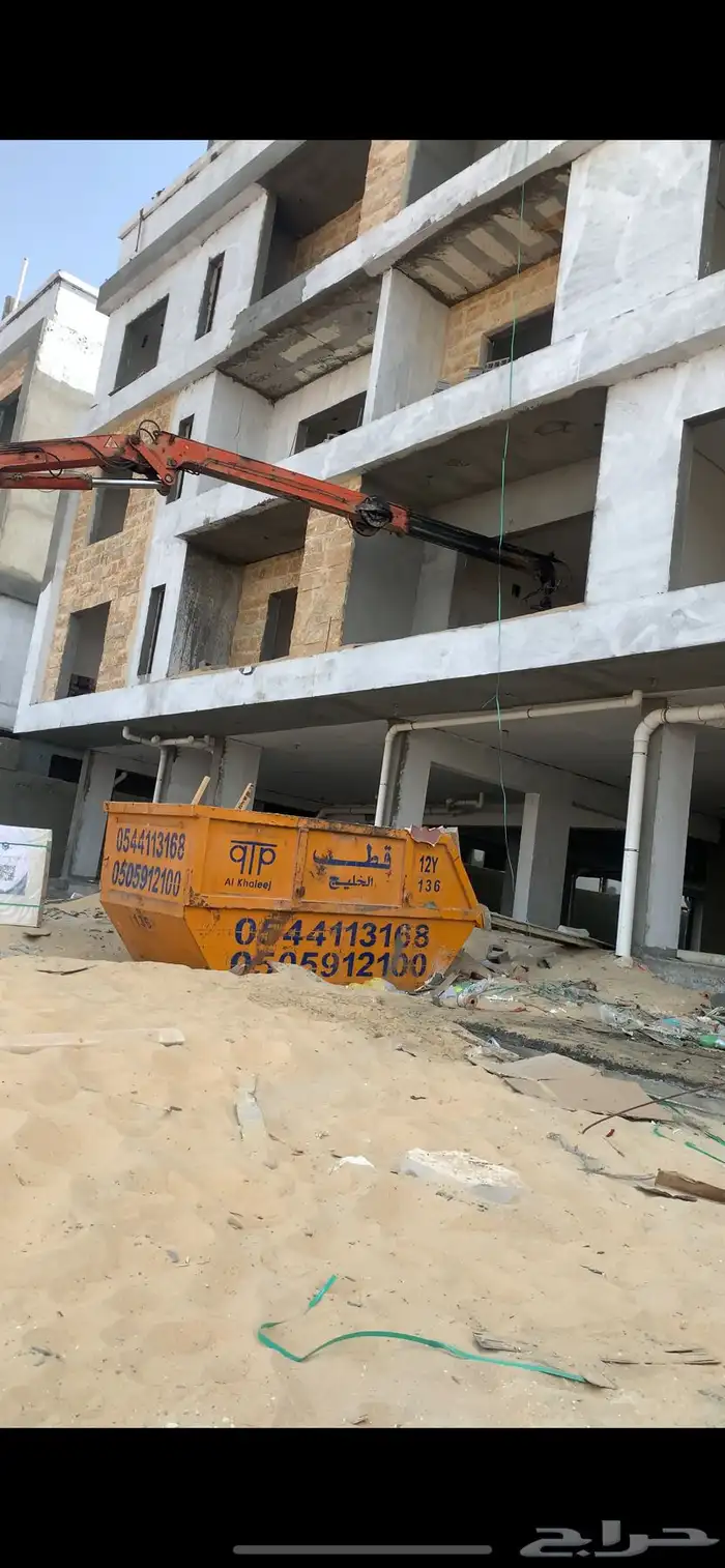 توريد رمل مع كرين كباش لرفع مواد البناء 0