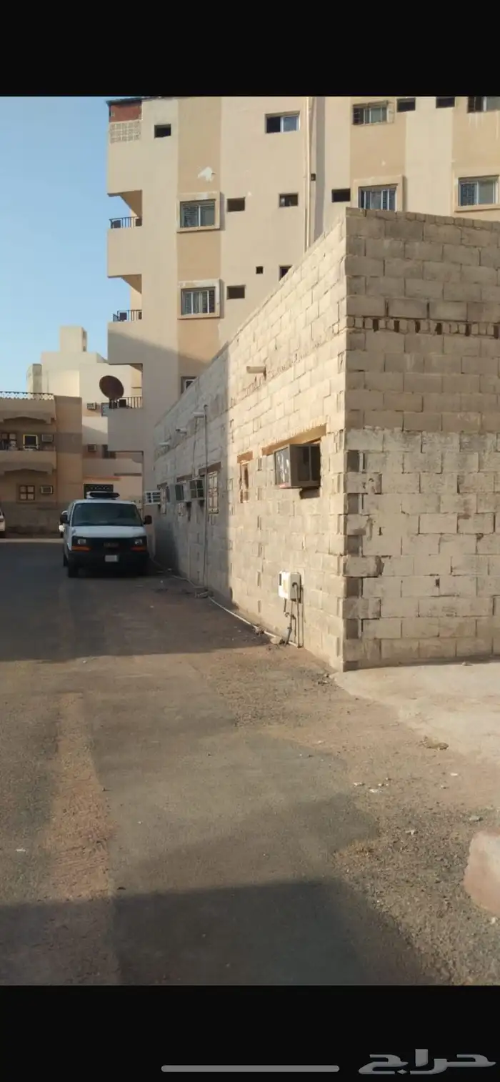 للبيع بيت شعبي مساحته 299 1