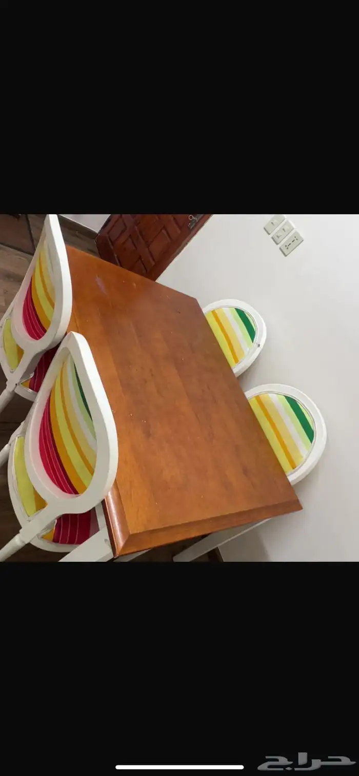 طاولة طعام 1