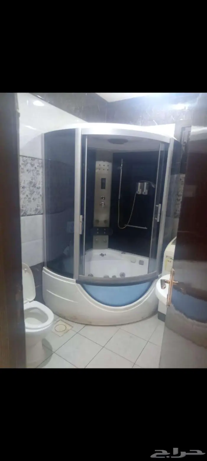 جاكوزي وبخار كابينه 0
