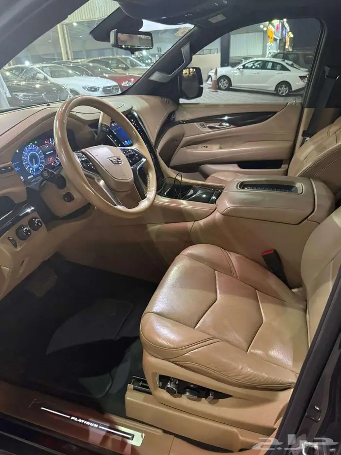 للبيع  كاديلاك إسكاليد 2020 بلاتينيوم   فل كامل 6