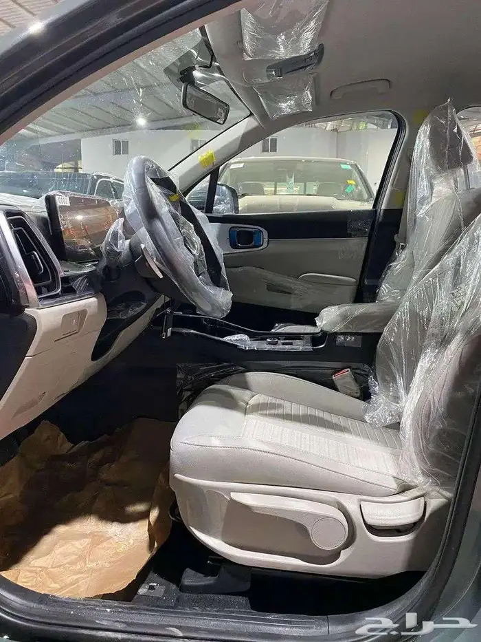كيا سورينتو2024 استندر هايبرد 1600ccعرض خاص 8