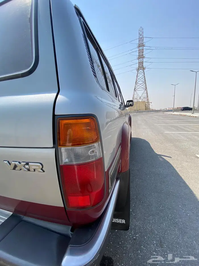 جيب تويوتا VXR فل كامل موديل 1993 مخزن بسم الله ماشاء الله 24