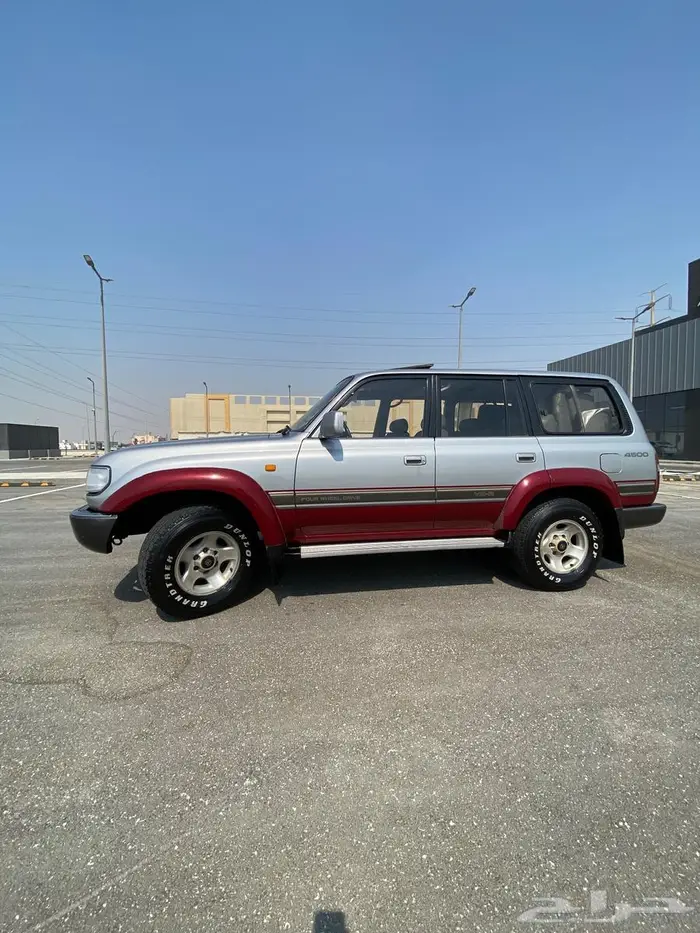 جيب تويوتا VXR فل كامل موديل 1993 مخزن بسم الله ماشاء الله 70