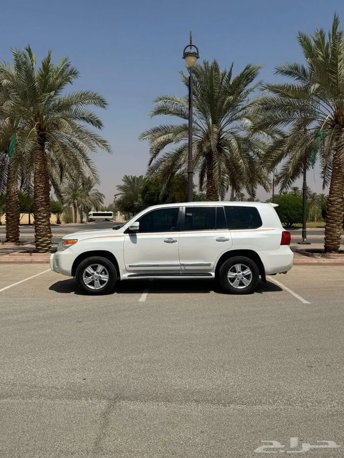 للبيع لاندكروزر Gxr 2014 0