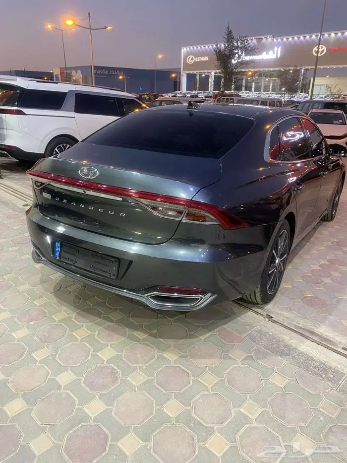 هيونداي ازيرا 2022 مستورد بنزين بصمه 4 كاميرات .. 3