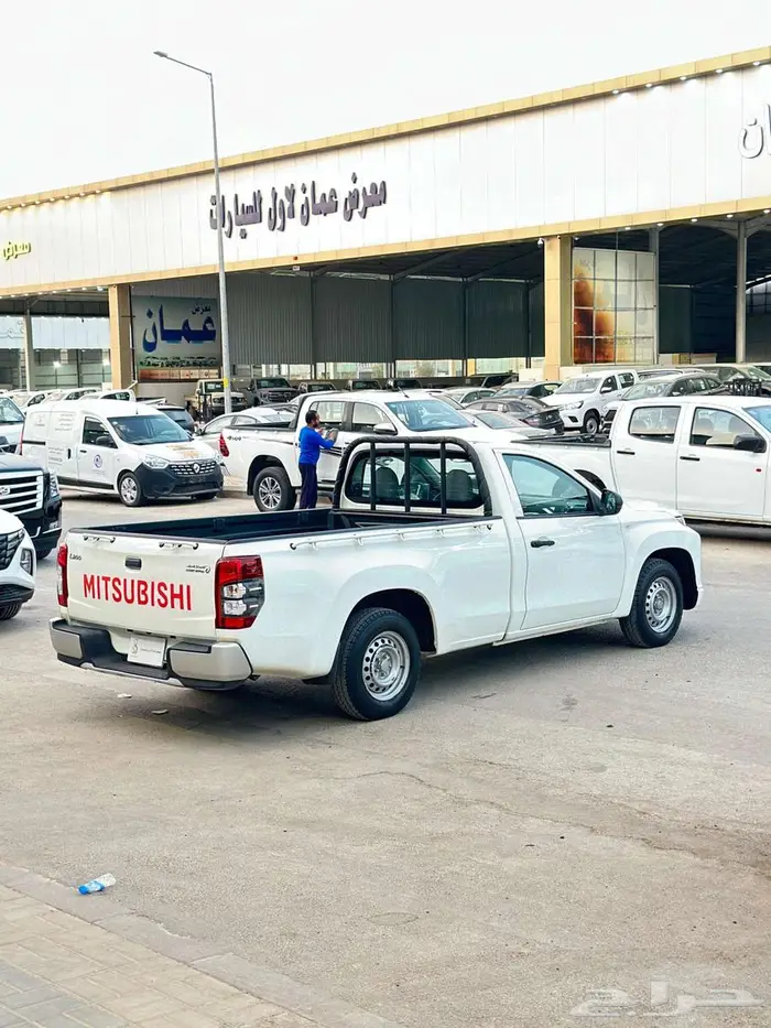 متسوبيشي غمارة L200 موديل 2019 بنزين تم البيع 3