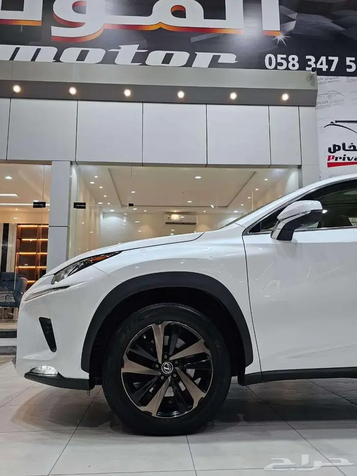 لكزس NX300 - موديل 2019 فل كامل ( بلاتينيوم DD أعلى فئه ) 8