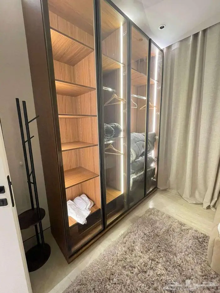للإيجار   شقة فاخرة مؤثثة بالكامل داخل كمباوند راقي 26