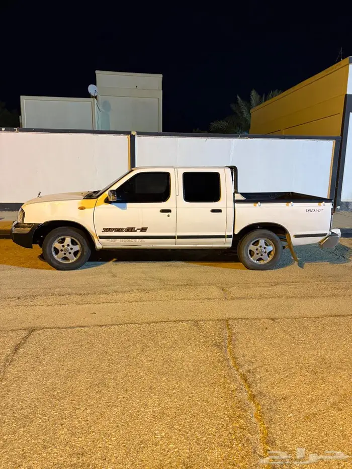 للبيع نيسان ددسن 2006 سوبر فل 6