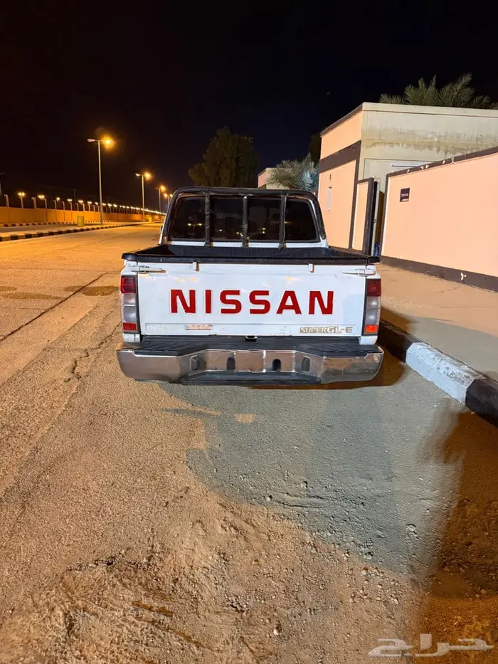 للبيع نيسان ددسن 2006 سوبر فل 4