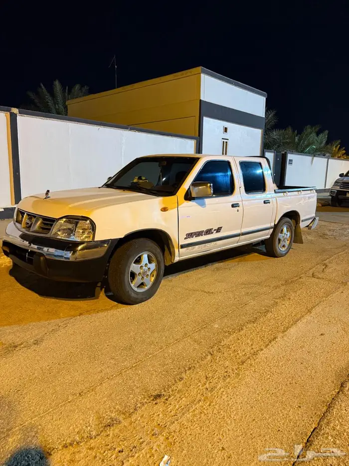 للبيع نيسان ددسن 2006 سوبر فل 3