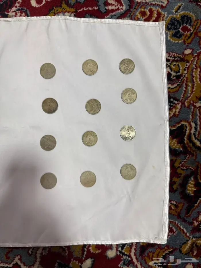 للبيع عمله معدنيه 10