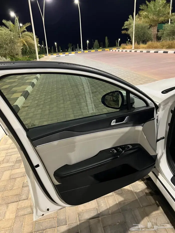 كيا K5 2023 19