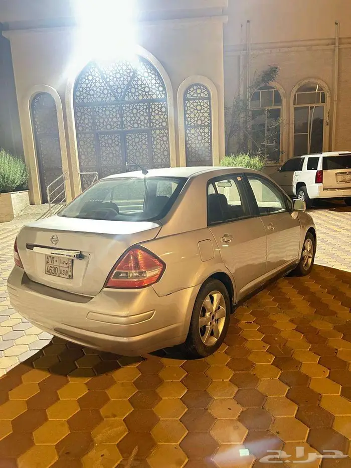 Good Condition Nissan Tida 2011 Automatic 3