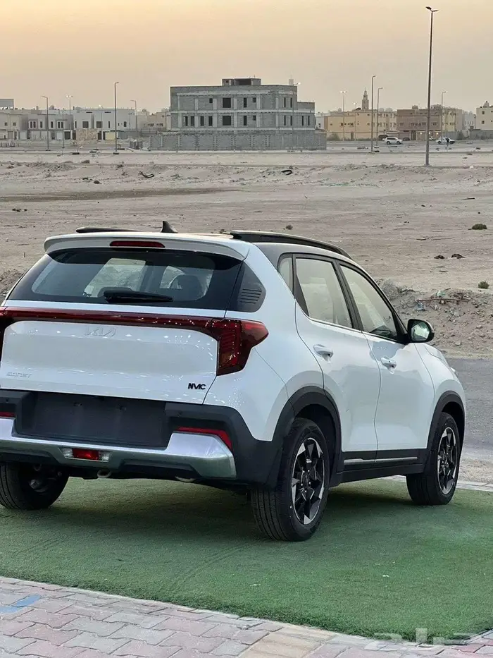 كيا سونيت نص فل جديد 2024 GLS 10