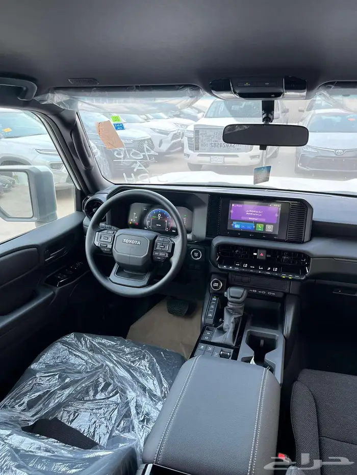 تويوتا برادو 2025 4