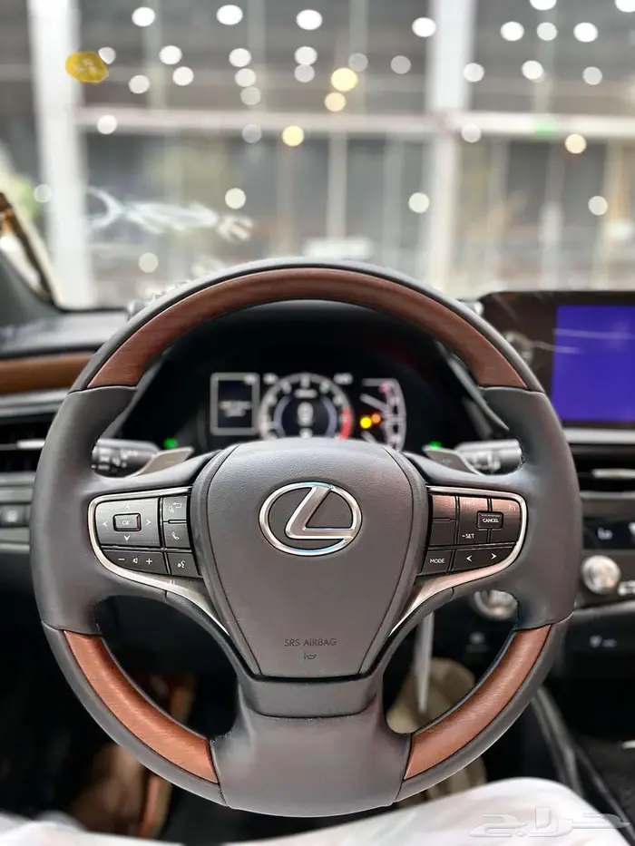 لكزس ES 350 CC نص فل سعودي 2025 عبد اللطيف جميل 10