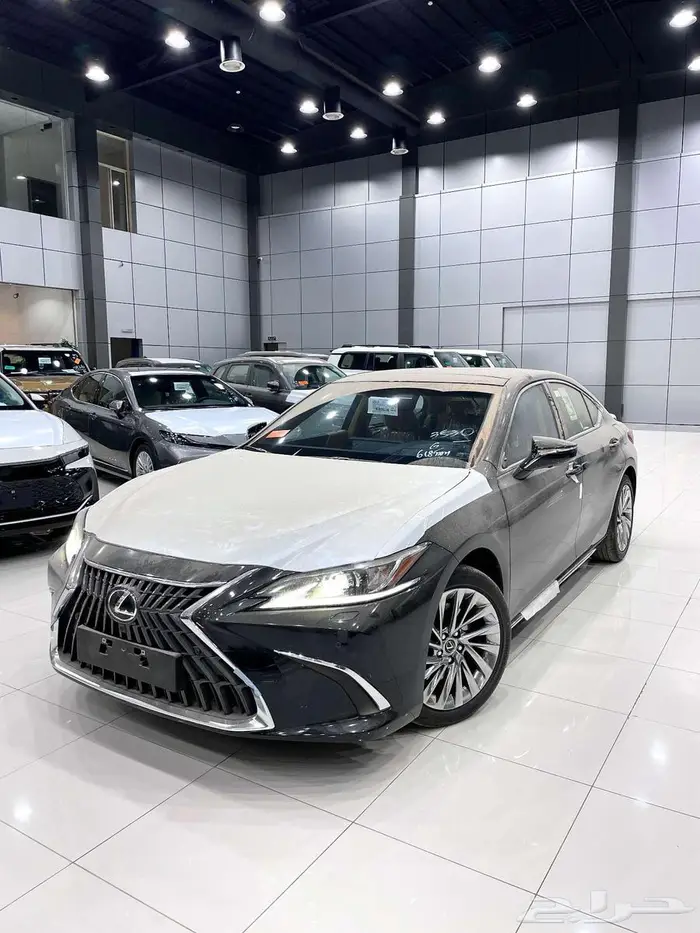 لكزس ES 350 CC نص فل سعودي 2025 عبد اللطيف جميل 0
