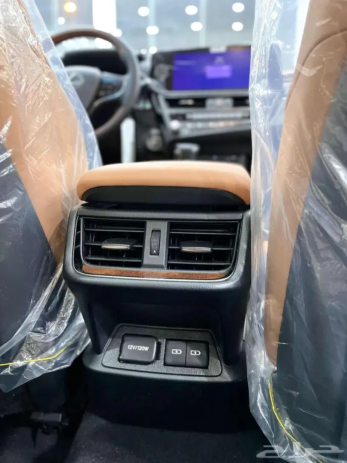لكزس ES 350 CC نص فل سعودي 2025 عبد اللطيف جميل 19