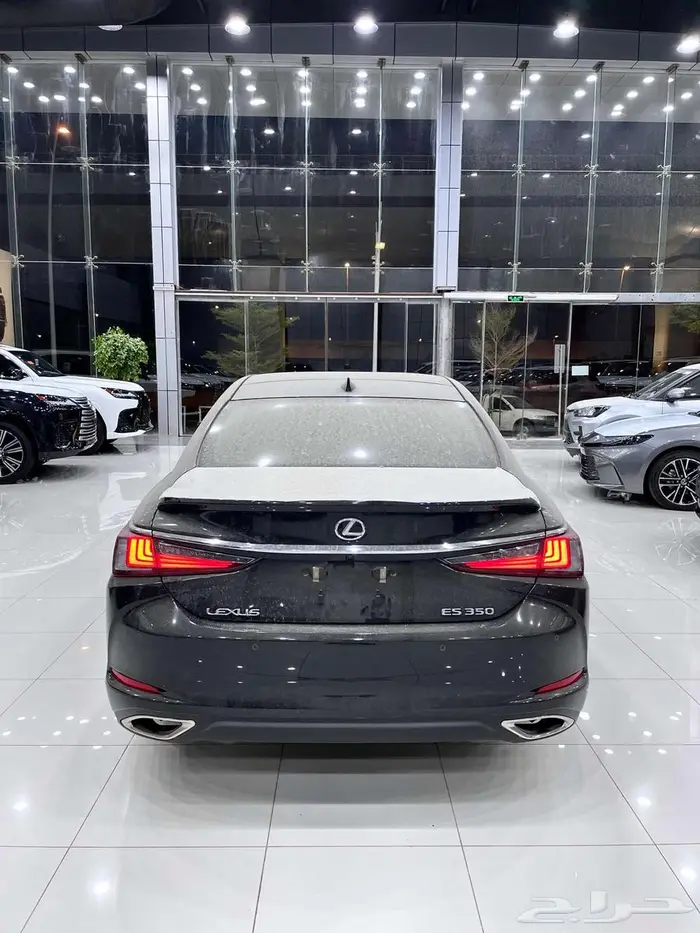 لكزس ES 350 CC نص فل سعودي 2025 عبد اللطيف جميل 5