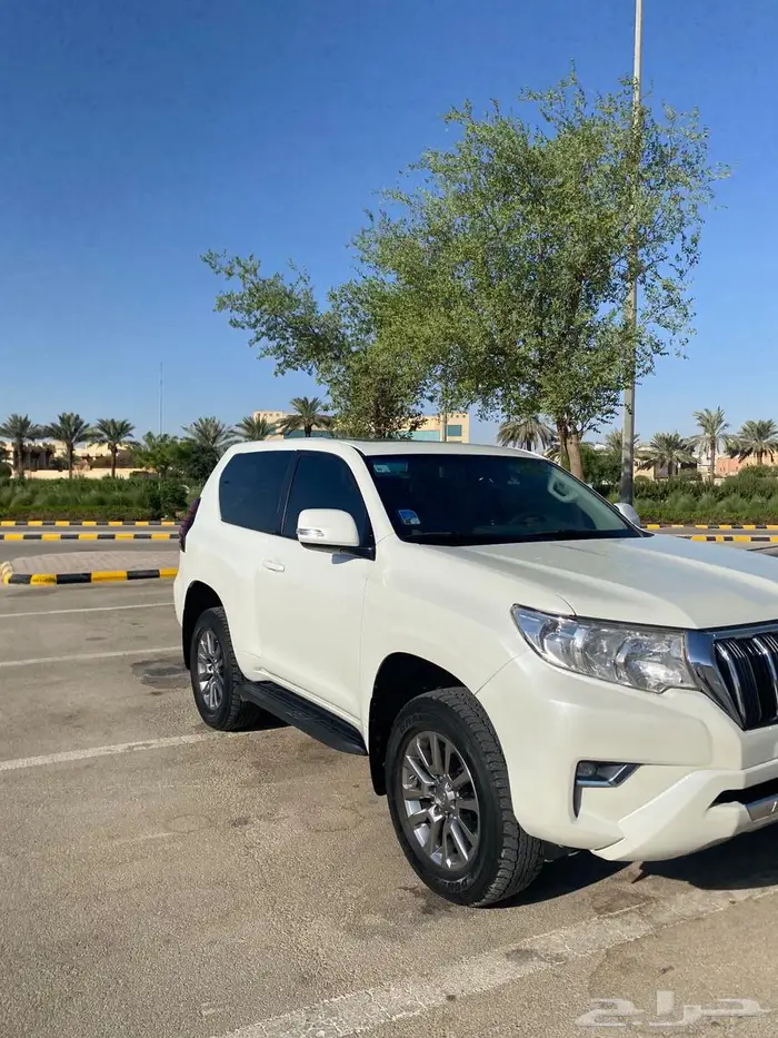 برادو ربع 2021 سعودي نظيف جدا 34