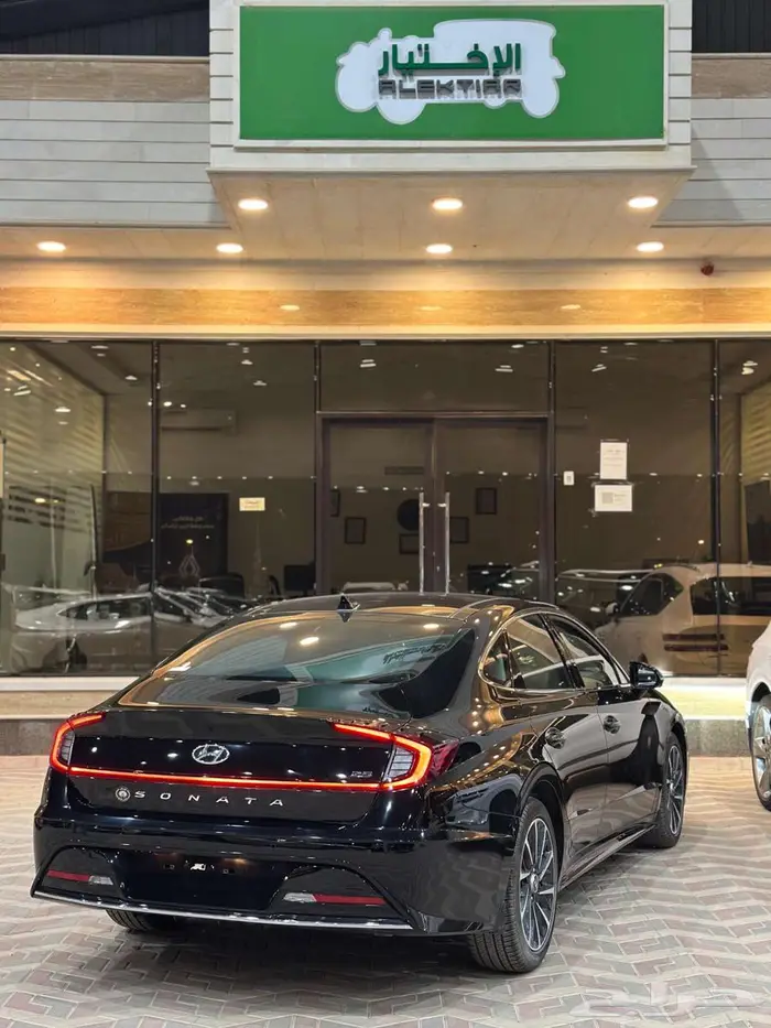 هونداي سوناتا ميد موديل 2023 اصفار 2