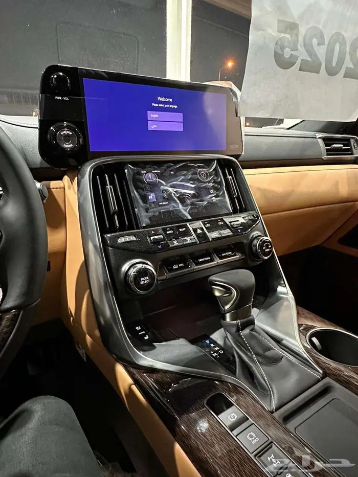 لكزس BB بريمي 2025 5