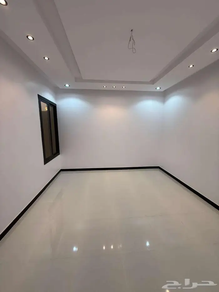 فيلا فاخرة للبيع بحى بحره 11