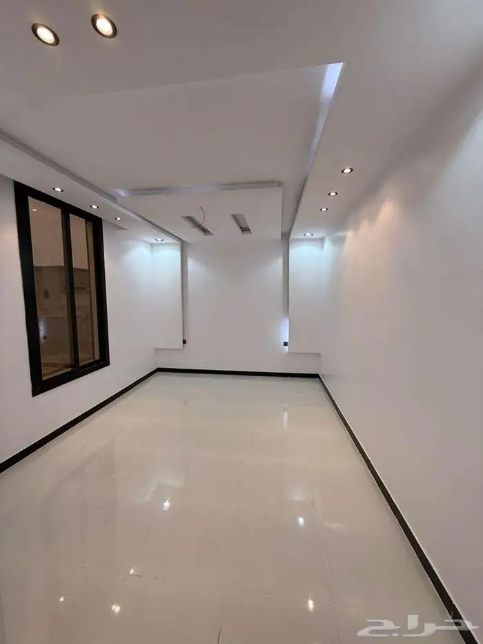 فيلا فاخرة للبيع بحى بحره 18
