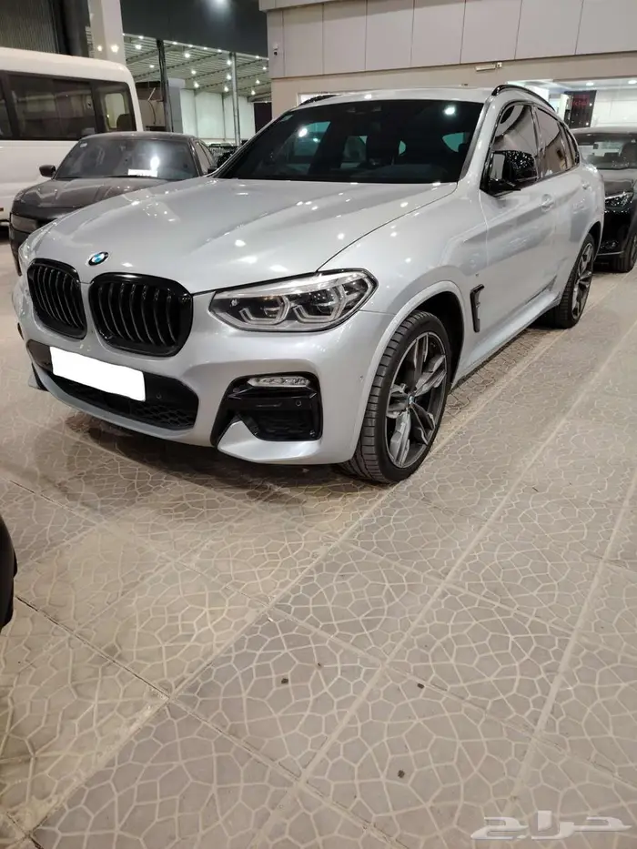 بي ام دبليو 2019 فل لون فضي BMW 2