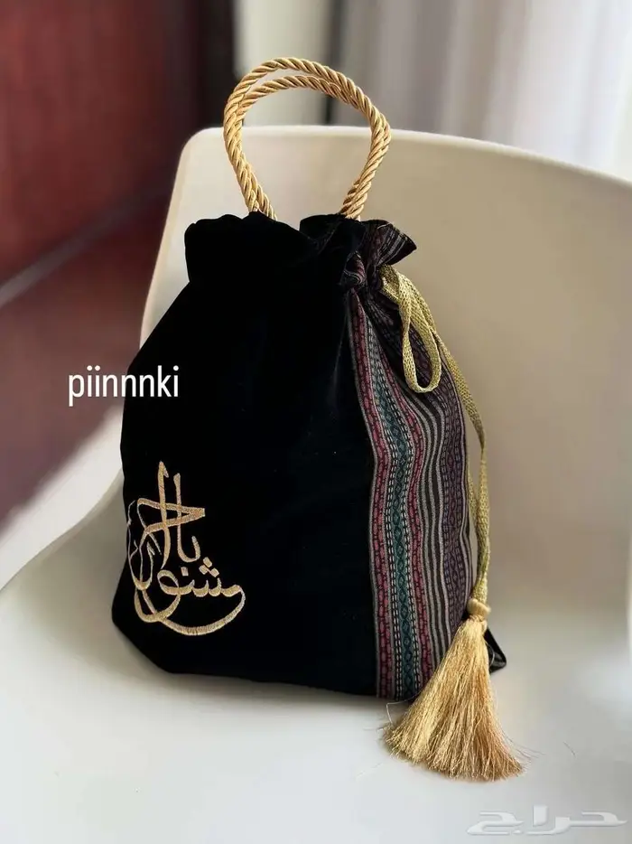 أكياس عبايه 13