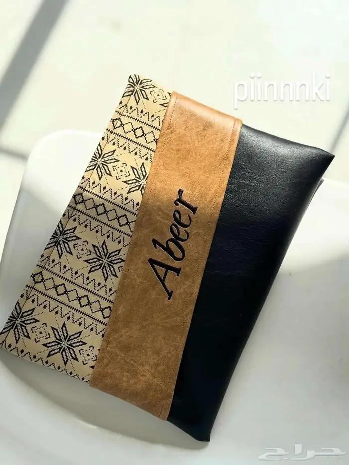 شنط باوتش تفصيل مع التطريز على حسب الطلب 30