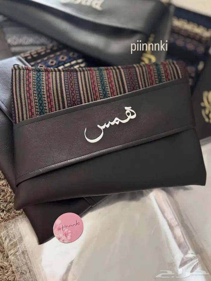 شنط باوتش تفصيل مع التطريز على حسب الطلب 17