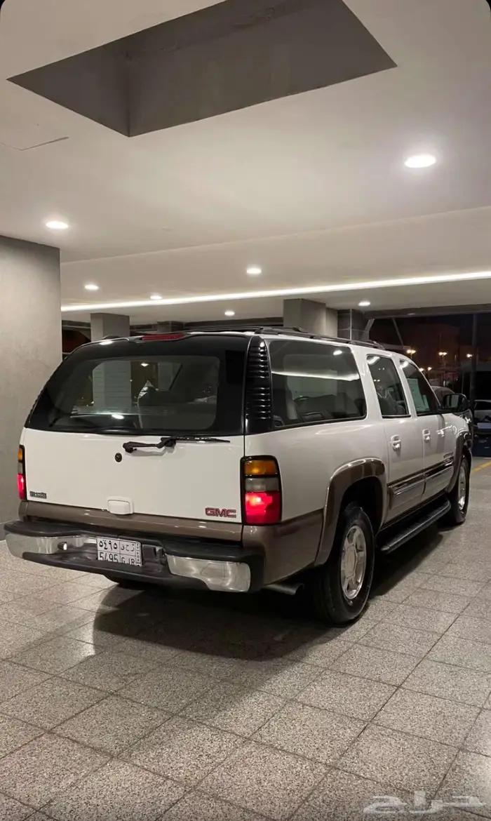 2004 مخزن 45 الف كم فقط 2