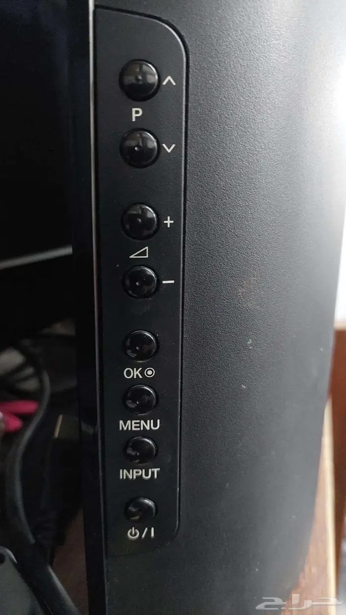 شاشه 32 بوصه LG مستعمله تعمل جيدا بدون ريموت 1