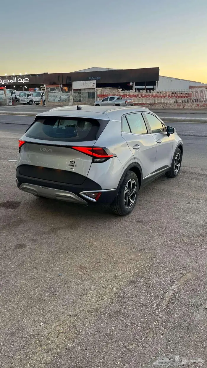 كيا سبورتاج فئه lx دبل موديل 25 كاش وتقسيط 3