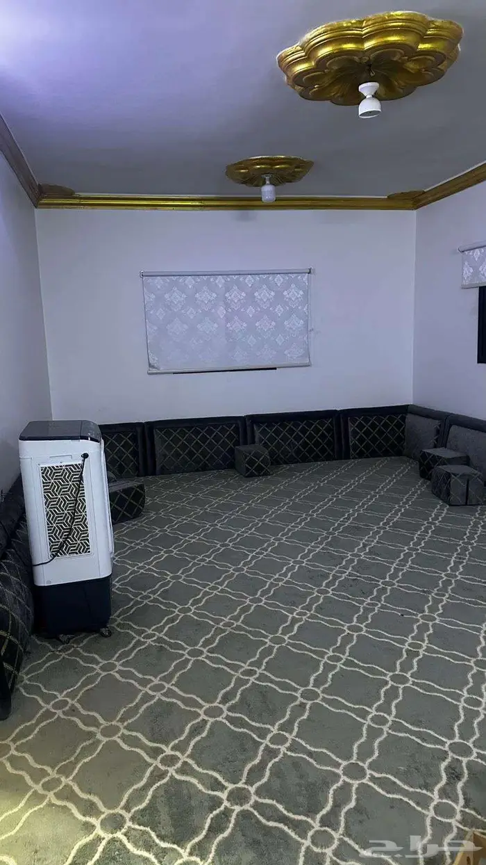 عمارة سكنية للبيع بالعاقول 1