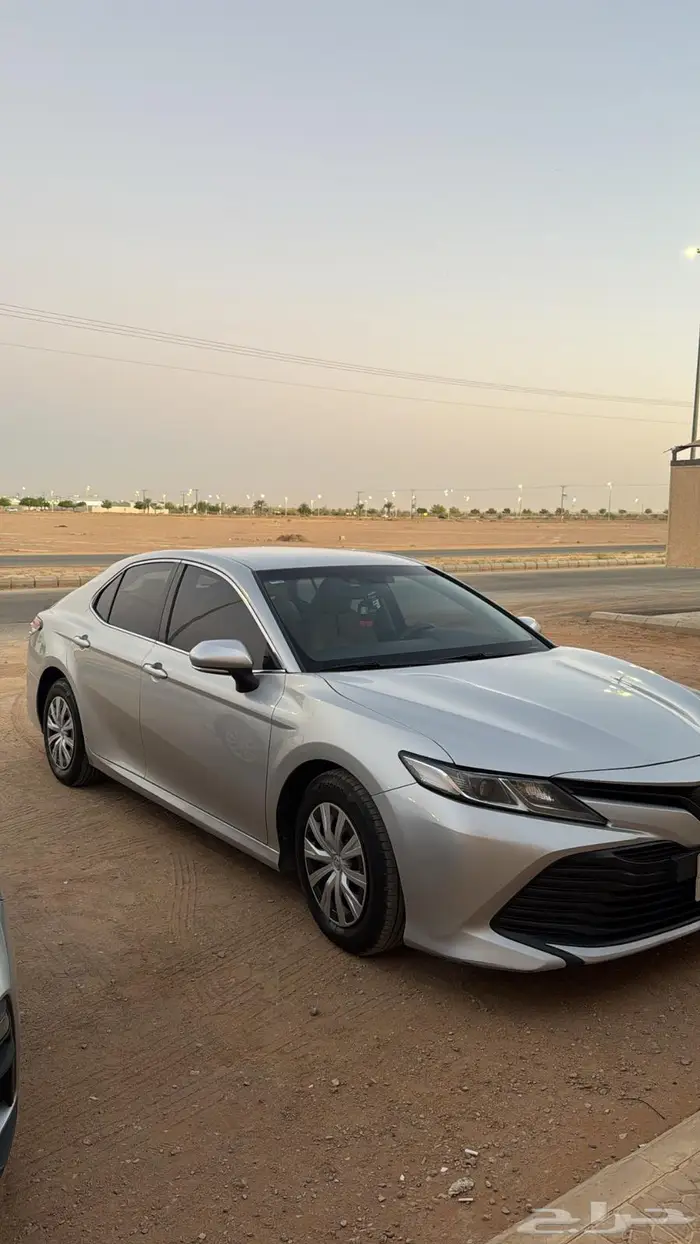 كامري LE2020 1
