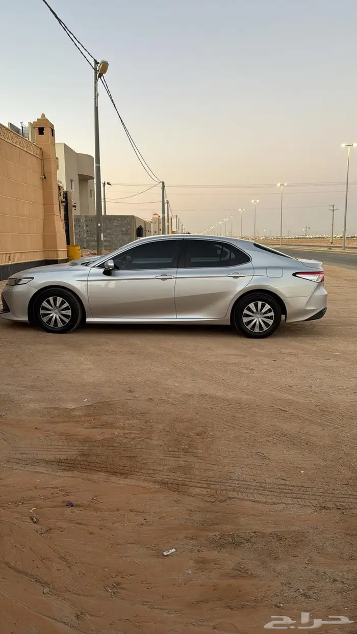 كامري LE2020 3