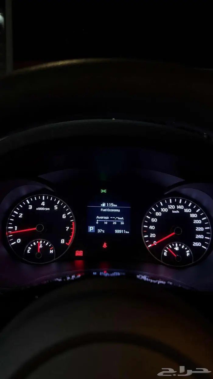 كيا اوبتيما 2020 عداد 93000 اسود نص فل 4