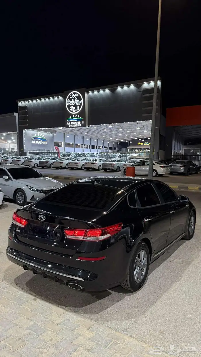 كيا اوبتيما 2020 عداد 93000 اسود نص فل 5