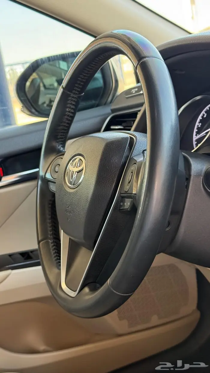 تويوتا كامري GLE 2022 سعودي عبد اللطيف جميل 15