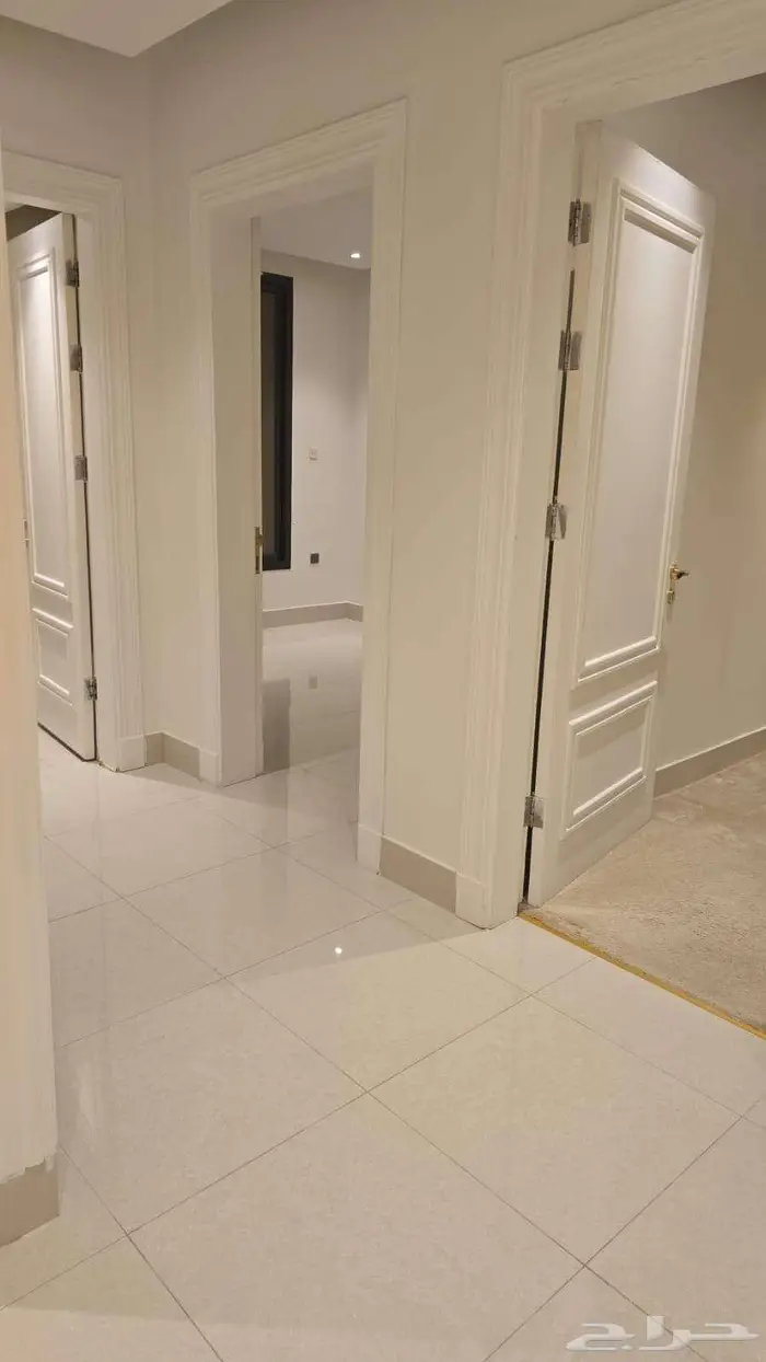 للبيع شقة حي القيروان 1