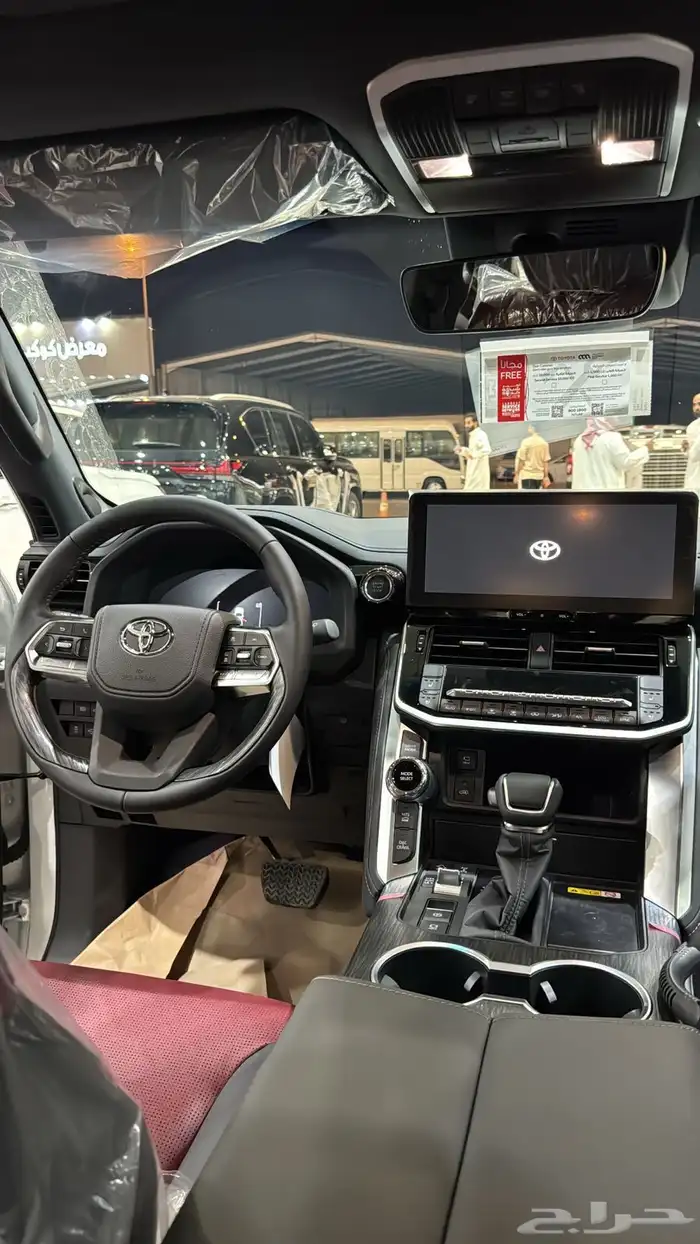 لاندكروزر - VXR - فل كامل - خليجي - 2025 4
