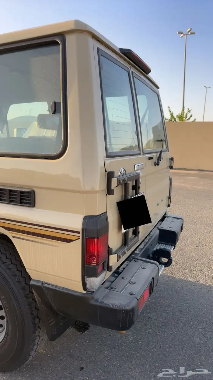 جيب ربع 2024 بريمي اللون بيج للبيع مشروط 6