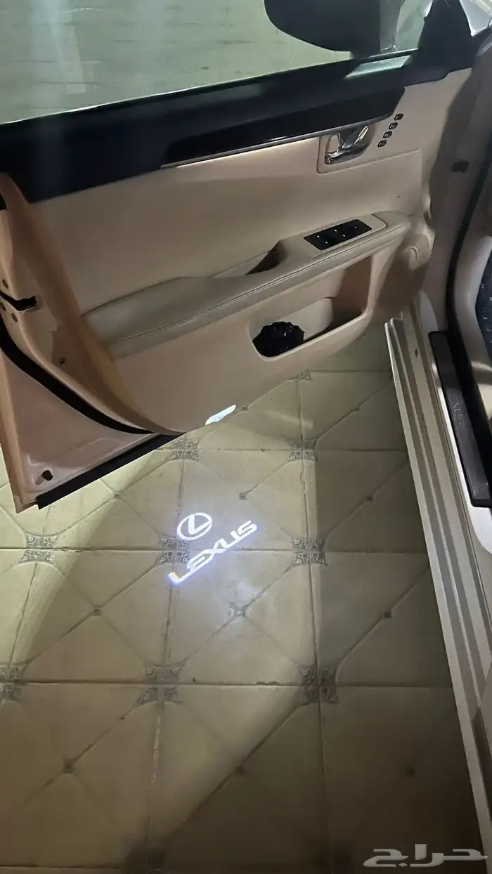 لكزس ES350 2014 9