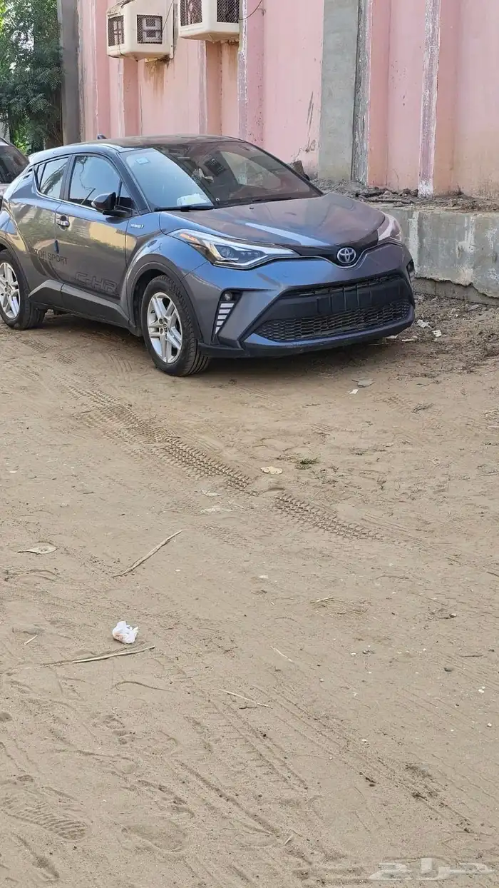 للبيع C-HR 6